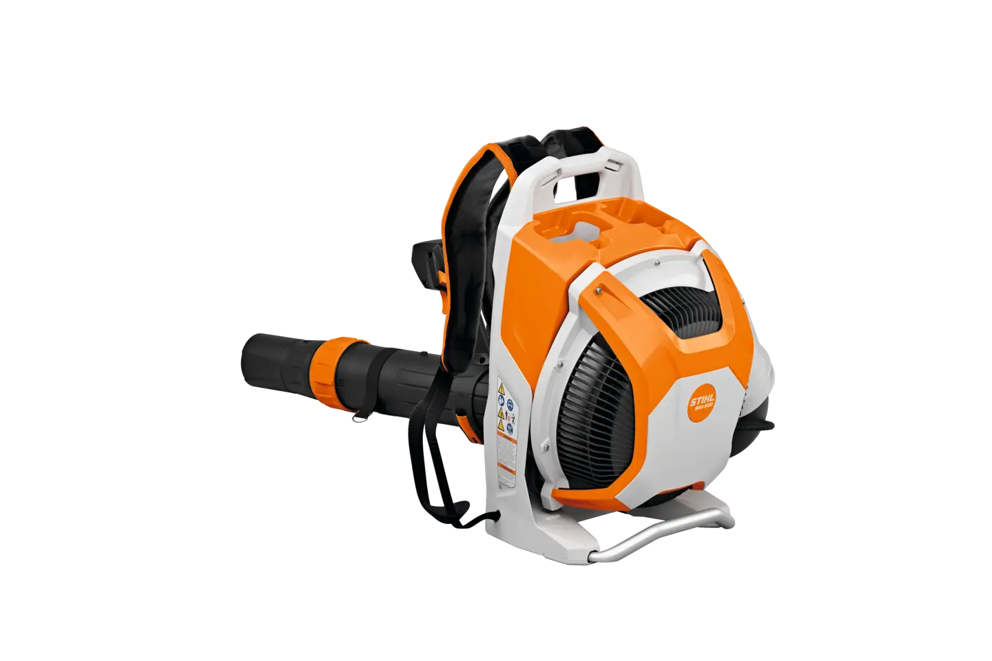 As strong as a hurricane but capable to work in noise reduced areas, the BRA 500 packs a punch on wet leaves and debris.