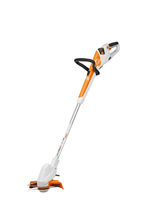 The first 2-in-1 trimmer and edger in the AS Battery System features a telescoping shaft and adjustable mowing head for ergonomic positioning.
