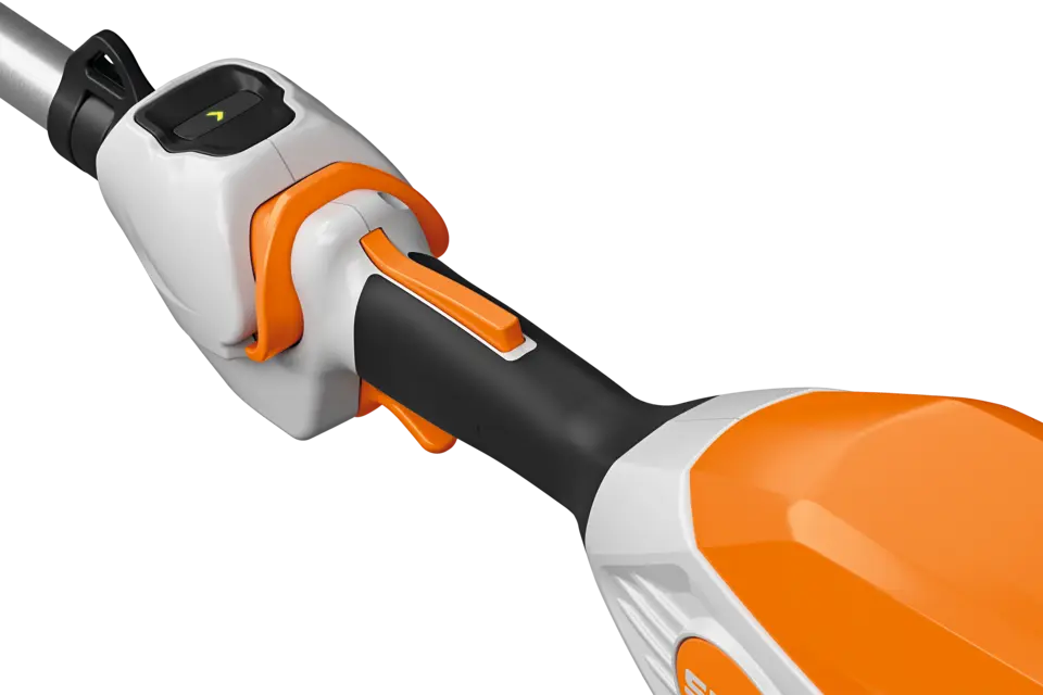 Perche élagueuse sur batterie HTA 110